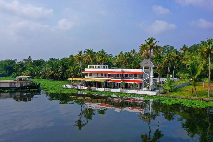 Vembanad Village Backwater Resort Alappuzha Exterior foto