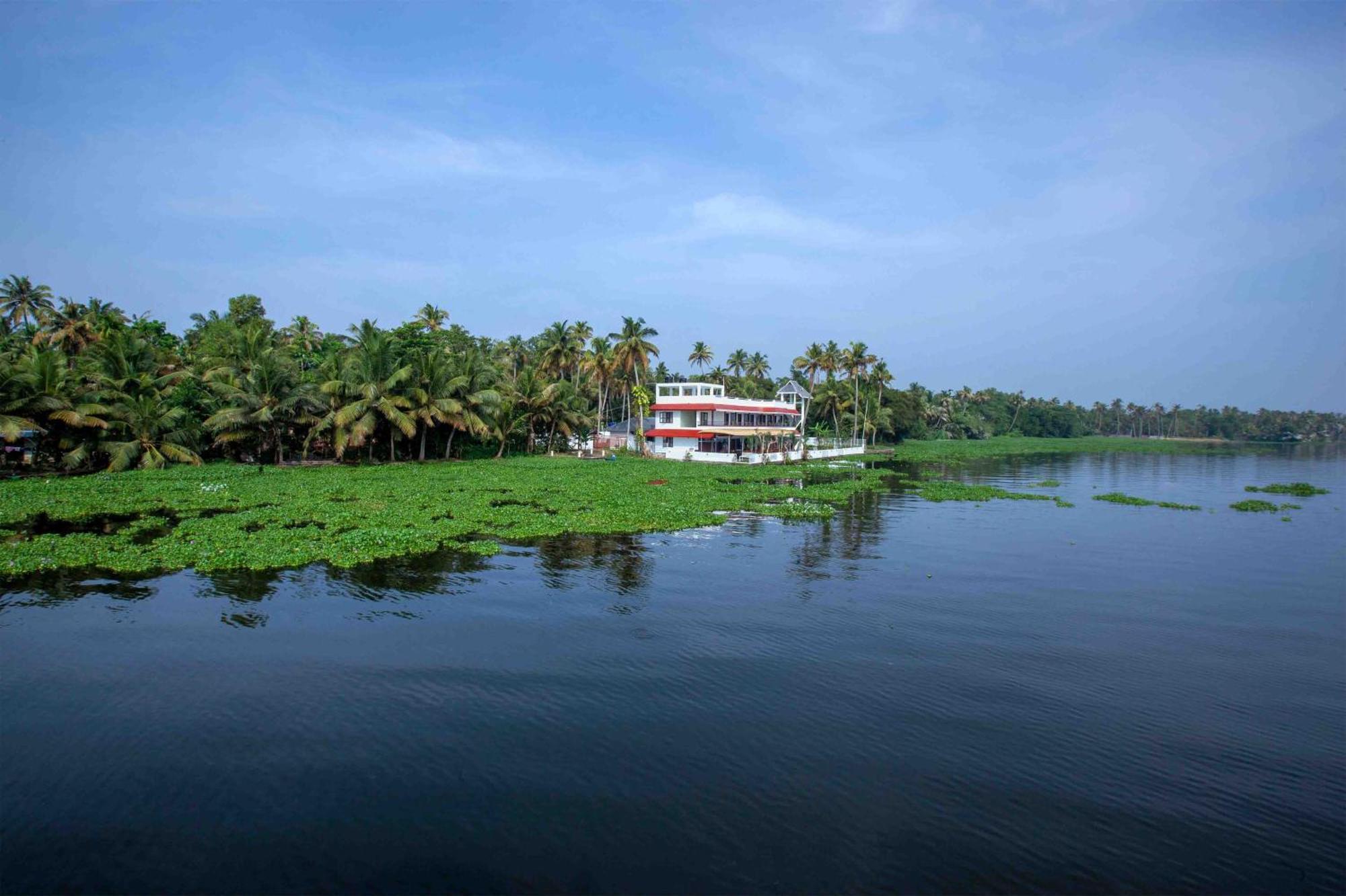 Vembanad Village Backwater Resort Alappuzha Exterior foto